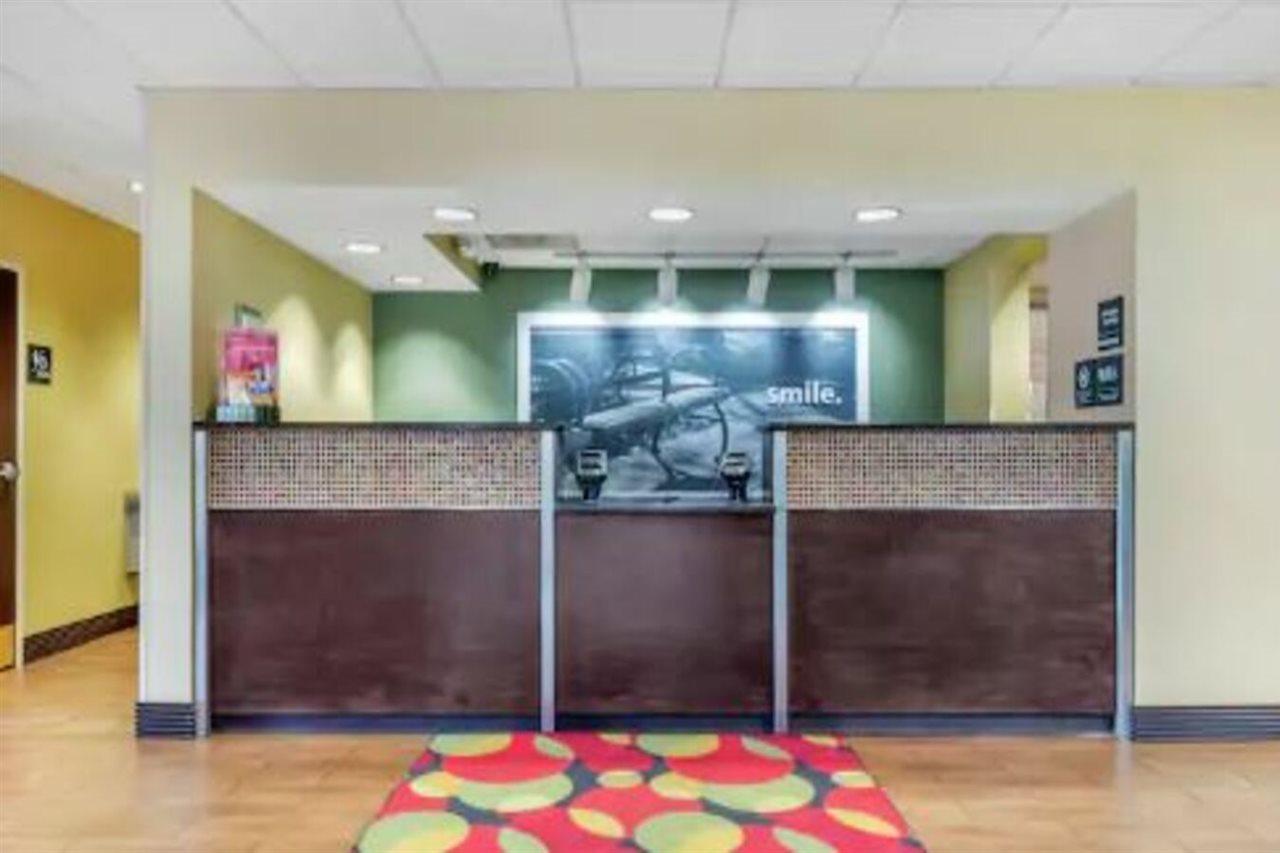 Hampton Inn Brookhaven Ngoại thất bức ảnh